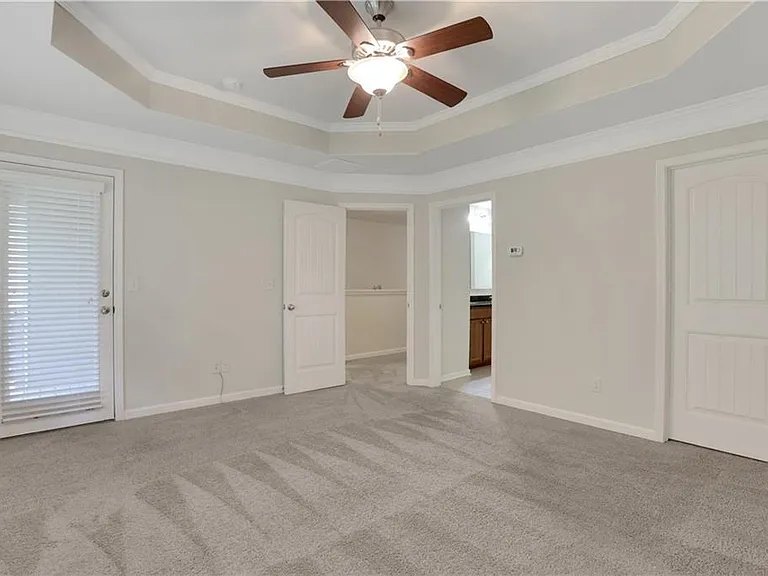 1300 Hopkins Dr — Photo 14