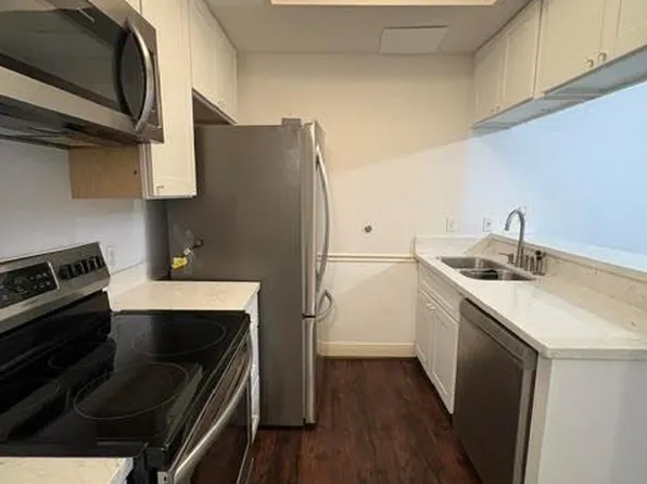 11711 Memorial Dr APT 175, Houston, TX 77024