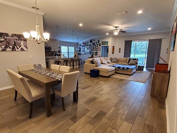 4th image of 3220 Cypress Walk Pl
