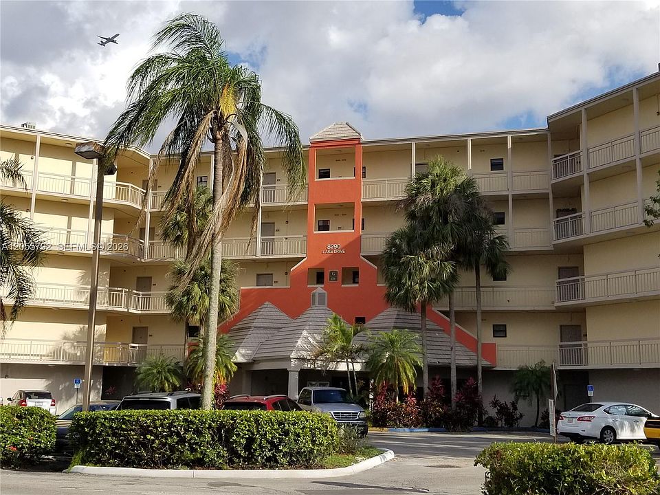 1st image of 8290 Lake Dr APT 440