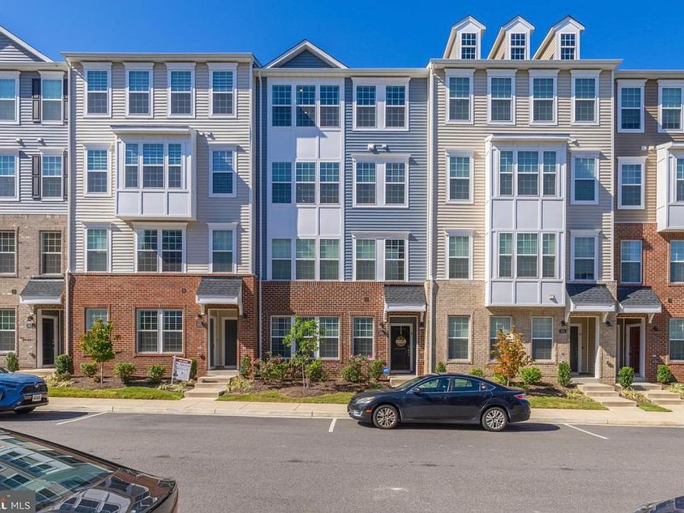 1st image of 5924 Laurel Bed Ln Unit B
