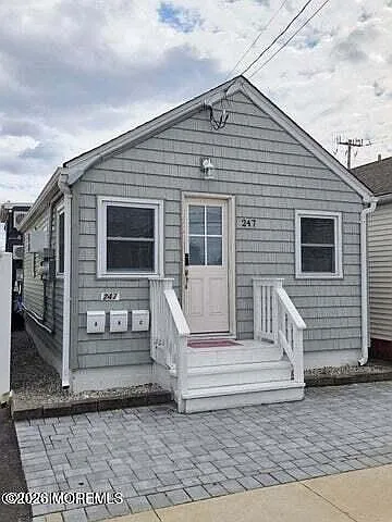 247 Sherman Ave #A