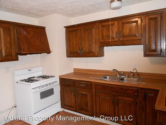 4th image of 4645 Karen Dr