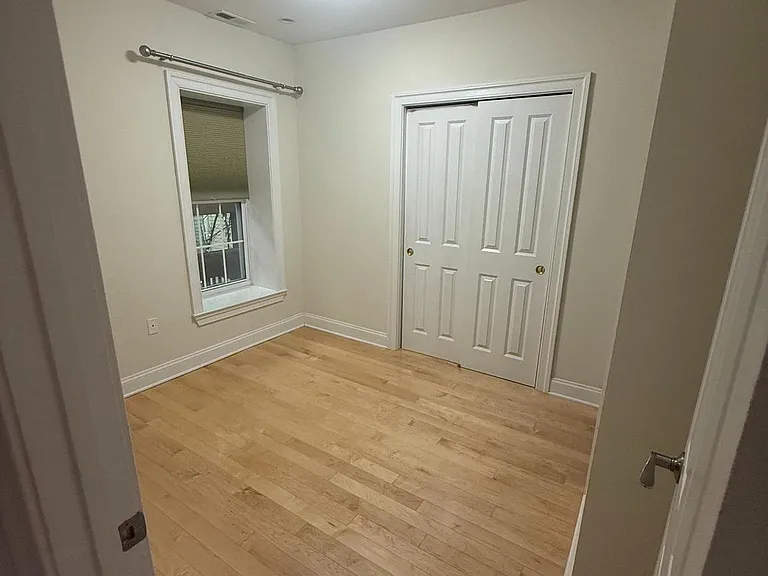 3925 Fulton St NW #5 — Photo 12