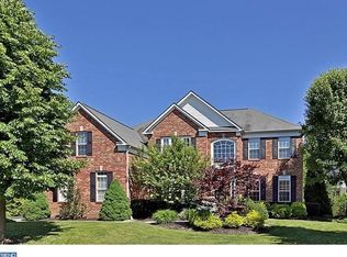 115 Chinaberry Ln, Collegeville, PA 19426