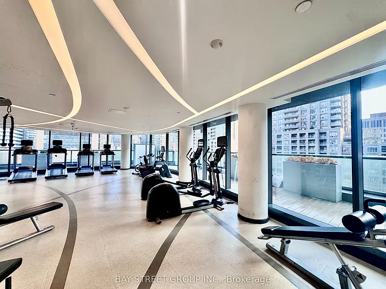 11 Wellesley St W #2103 — Photo 24