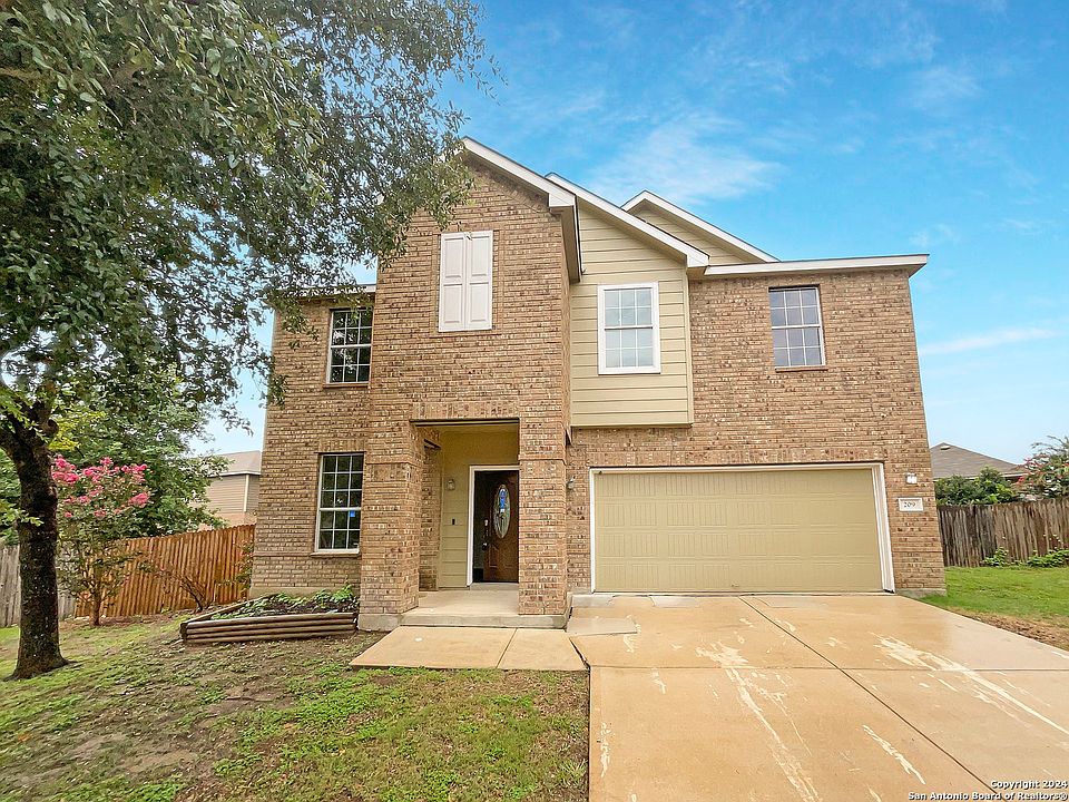 1st image of 209 STIRRUP DR