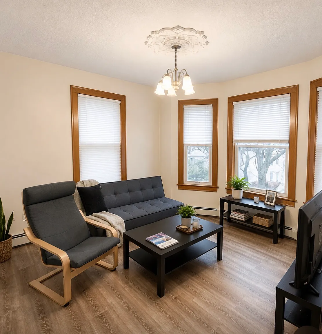 2 bed, 900 sqft, $2,850 — Photo 2