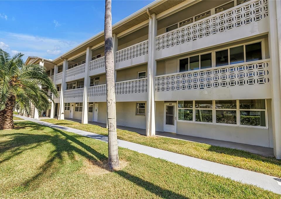 1st image of 4455 Duhme Rd APT 109
