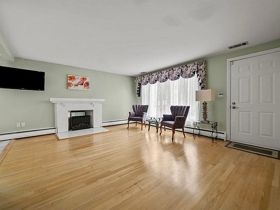 4th image of 41 Samoset Rd