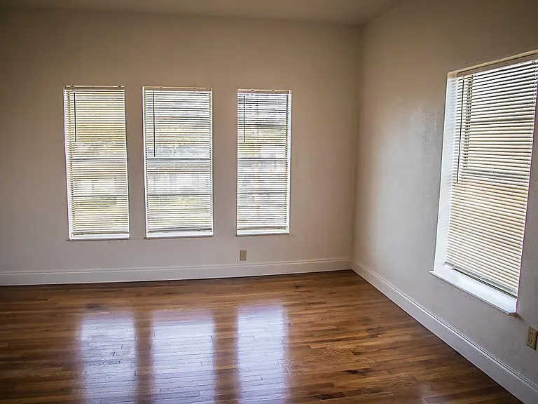 719 W Cannon St — Photo 8