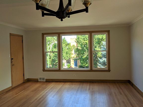 2nd image of 5854 N Melvina Ave Floor 2
