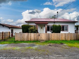 31566 E 3rd St, Lyman, WA 98263