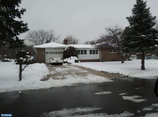 510 Walnut Ave, Laurel Springs, NJ 08021