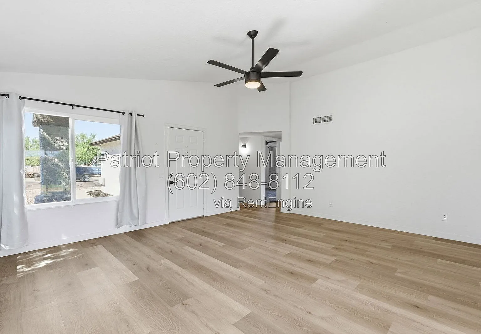 2 bed, 2.0 bath, 1078 sqft, $1,900 — Photo 4