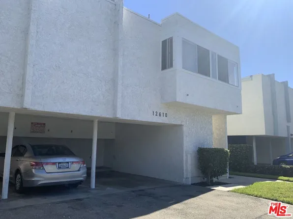 12610 Caswell Ave, Los Angeles, CA 90066