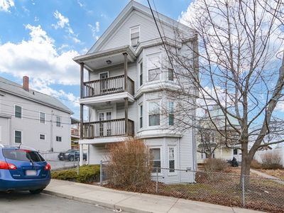 23 Grove St Unit 1, Haverhill, MA, 01832