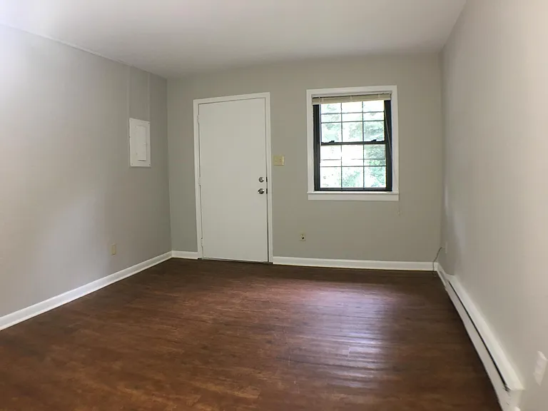 1422 Scales St #K — Photo 9
