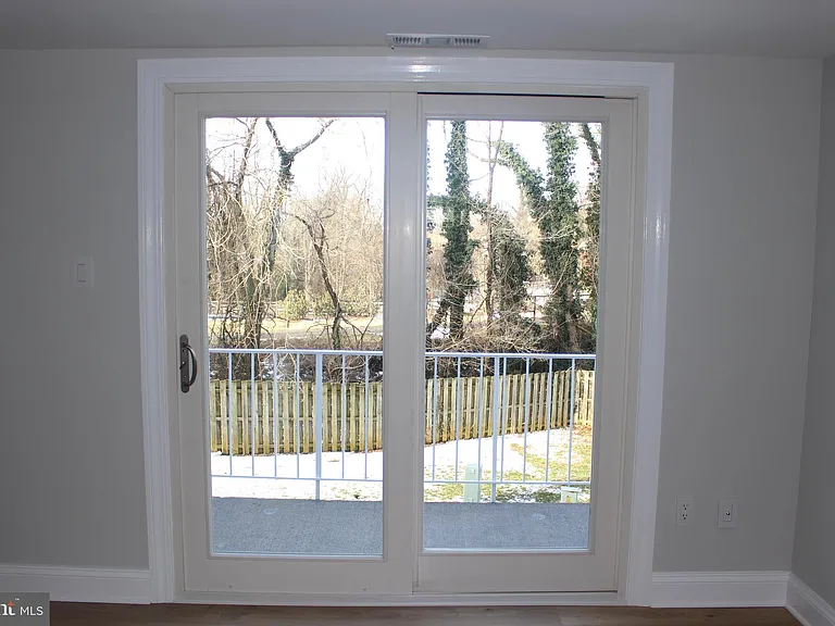 154 Fairfield Dr #C — Photo 30