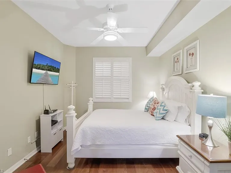 400 Flagship Dr #505 — Photo 17