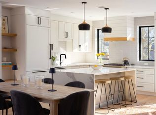 21 Naples Rd #2, Brookline, MA 02446