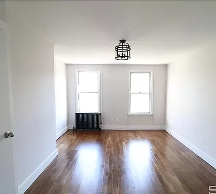 Rented by Cheskel Meisels, LREB | media 11