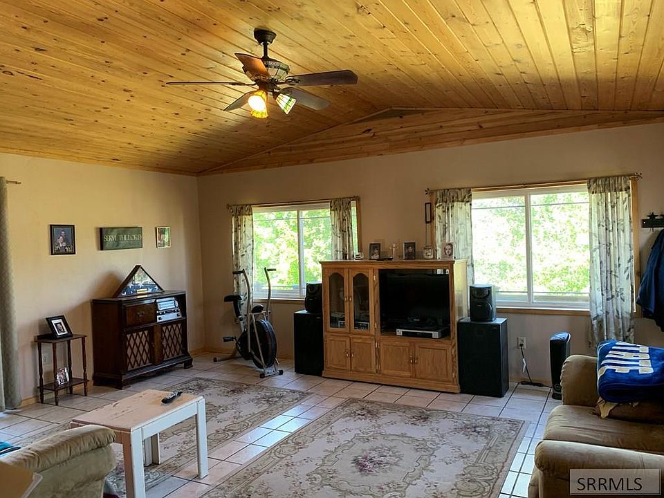 1305 Leadore Ave, Salmon, ID 83467 Zillow
