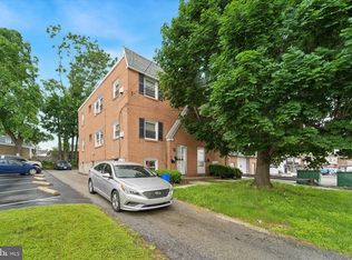 3819-3821 Garrett Rd, Drexel Hill, PA 19026
