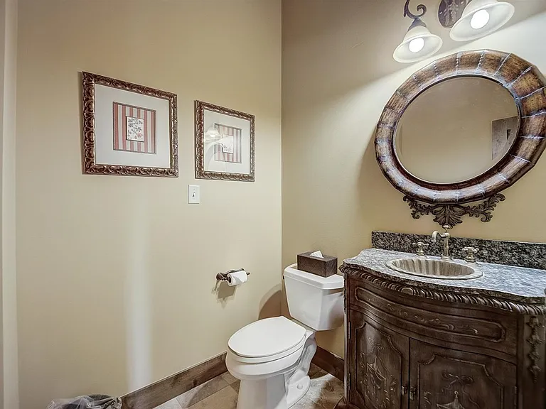 7580 Royal St E #32 — Photo 17