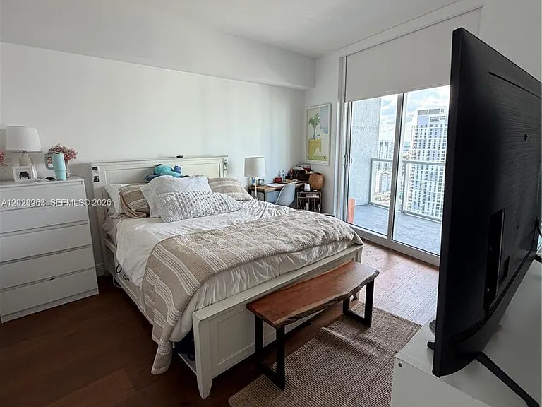 185 SW 7th St #3209 — Photo 47