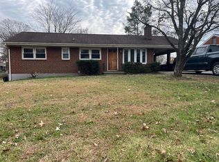 525 Hedgelawn Ave, Roanoke, VA 24019