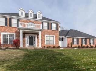 14937 Straub Hill Ln, Chesterfield, MO 63017