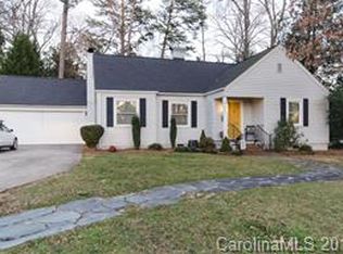809 E Park Dr, Lincolnton, NC 28092