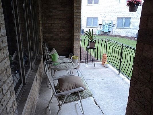 2nd image of 5140 Shadow Creek Dr APT 4