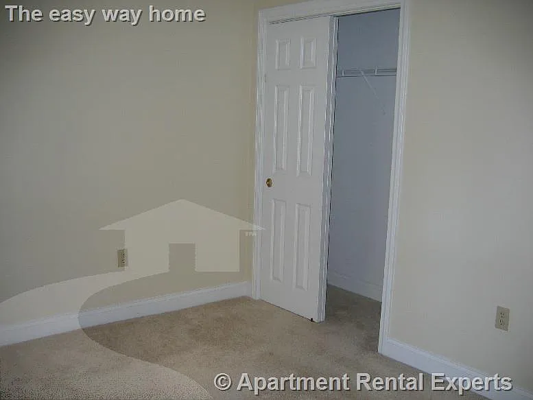2 bed, $3,000 — Photo 2