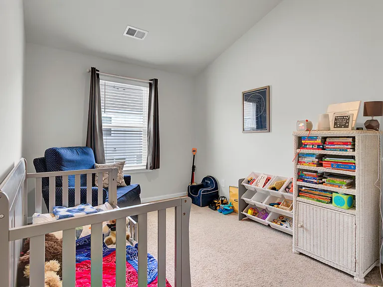 102 Rosefield Ct — Photo 13