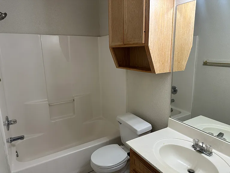 5204 Daybreak Dr — Photo 6