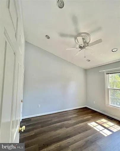 154 Washington St — Photo 18