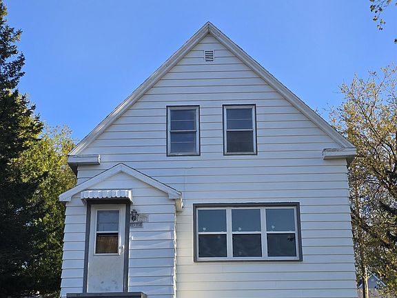 3rd image of 1024 Heights St