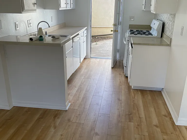 1300 Saratoga Ave #305 — Photo 25