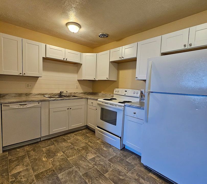 Copper Ridge Apartments 398 W Powers Ave Littleton CO Zillow