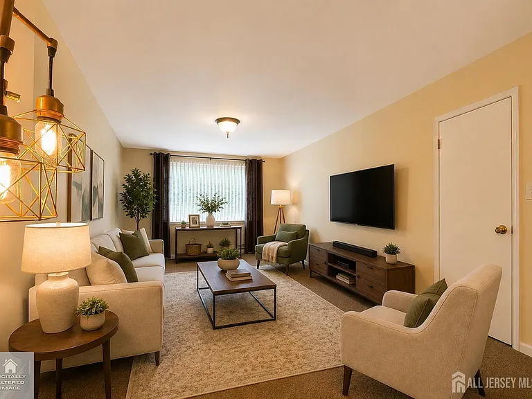 10 Lake Ave #5A — Photo 3