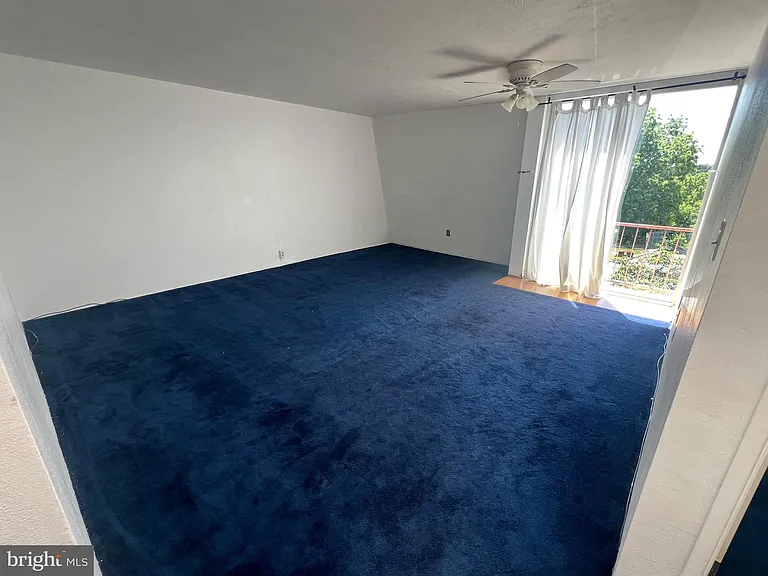 3531 Forest Ln #E-12 — Photo 6