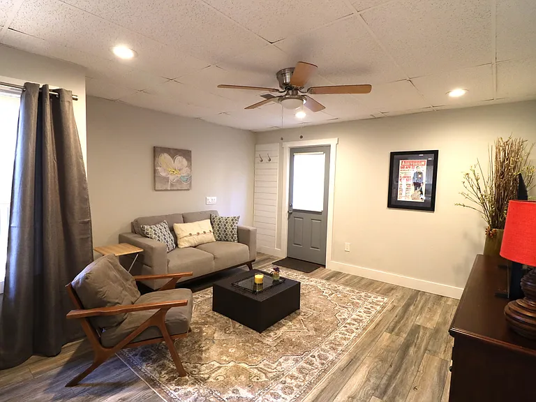 4792 Woodspring Dr NE — Photo 8