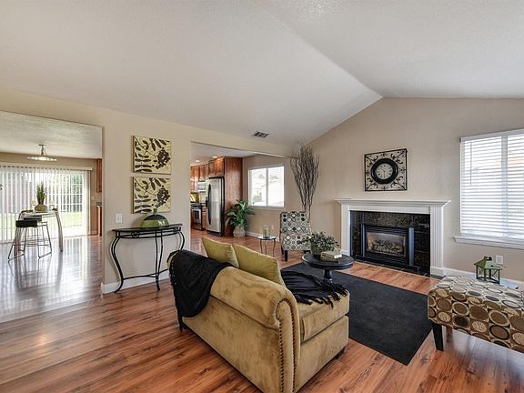 5th image of 3920 Duxburg Ct