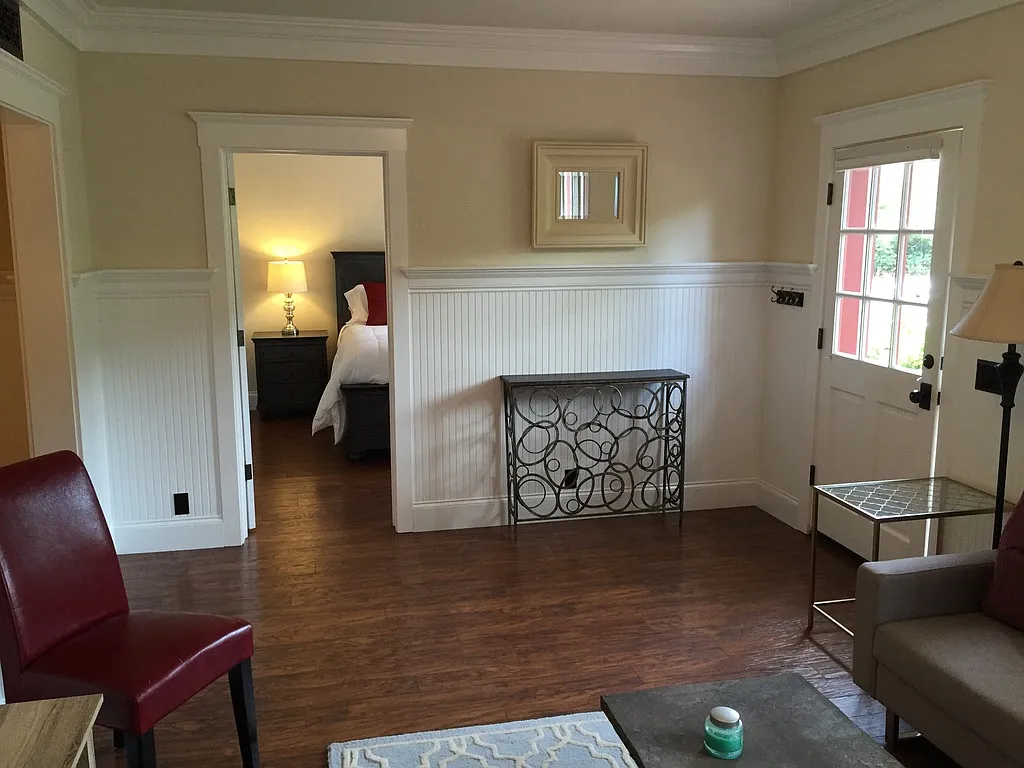 1 bed, 500 sqft, $2,500 — Photo 1