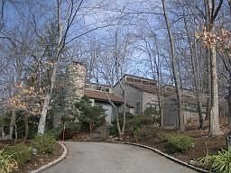 Welcome to One Argyle Court