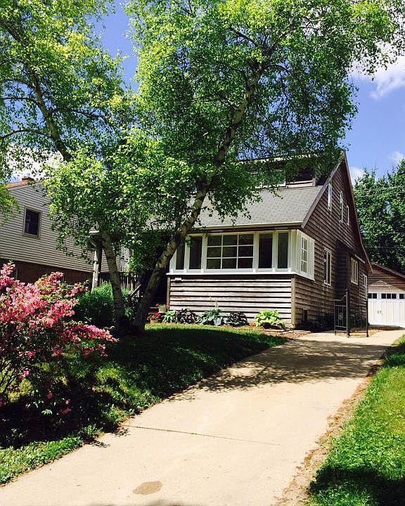 1st image of 4071 N Farwell Ave