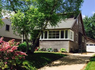 4071 N Farwell Ave, Shorewood, WI 53211