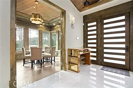 530 Drake Rd — Photo 31